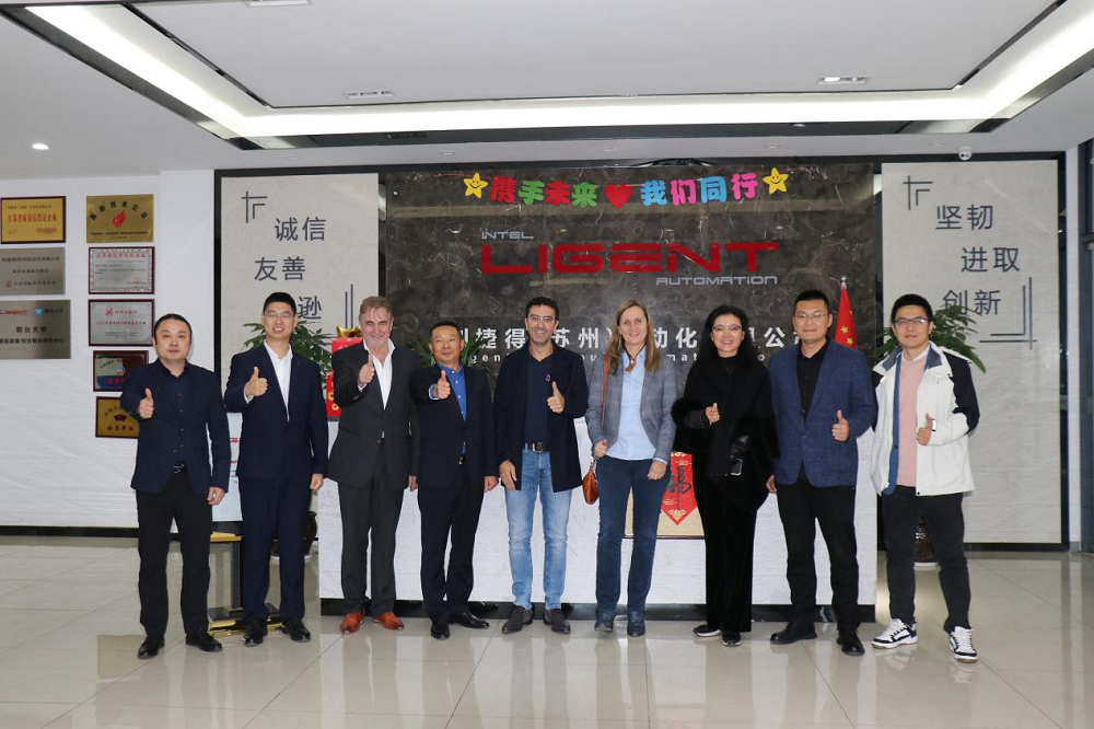 German experts in the field of automotive air suspension visited for guidance